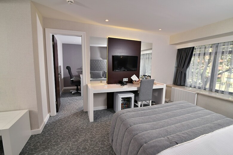 Guvenay Business Hotel