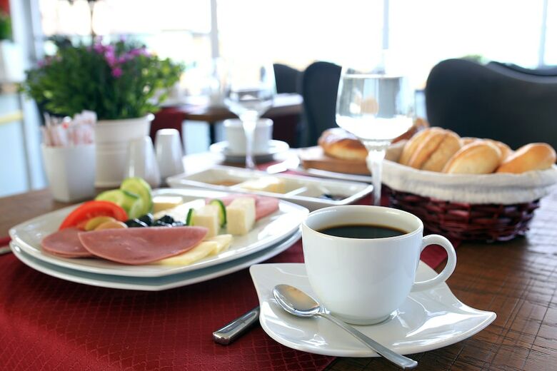 Guvenay Business Hotel