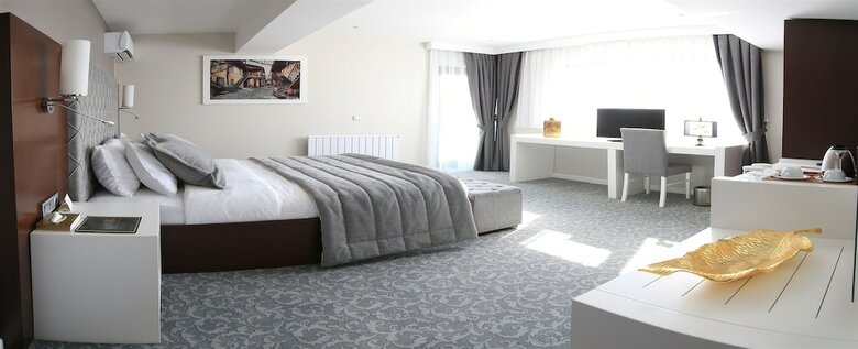 Guvenay Business Hotel