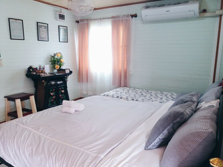 Hotel Green Riverside Homestay