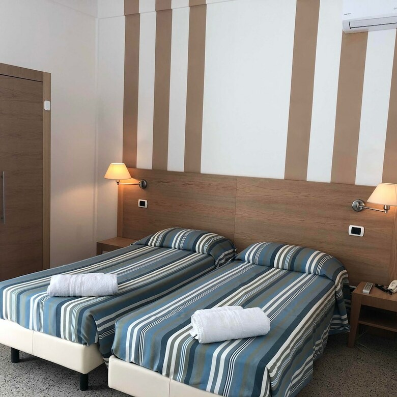 Hotel Gin Rimini