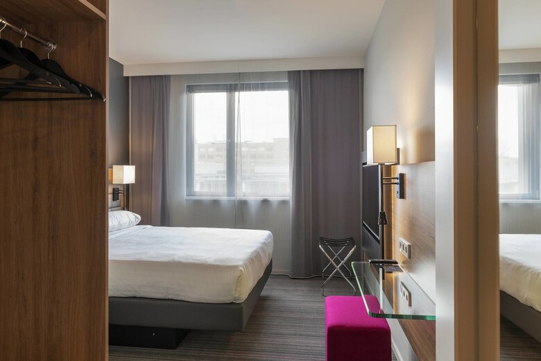 Posada Moxy Milan Linate Airport