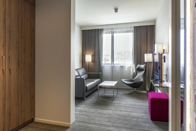 Posada Moxy Milan Linate Airport