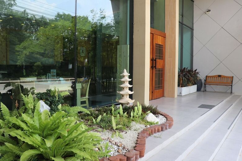 Aparthotel Wisdom Hotel & Residence
