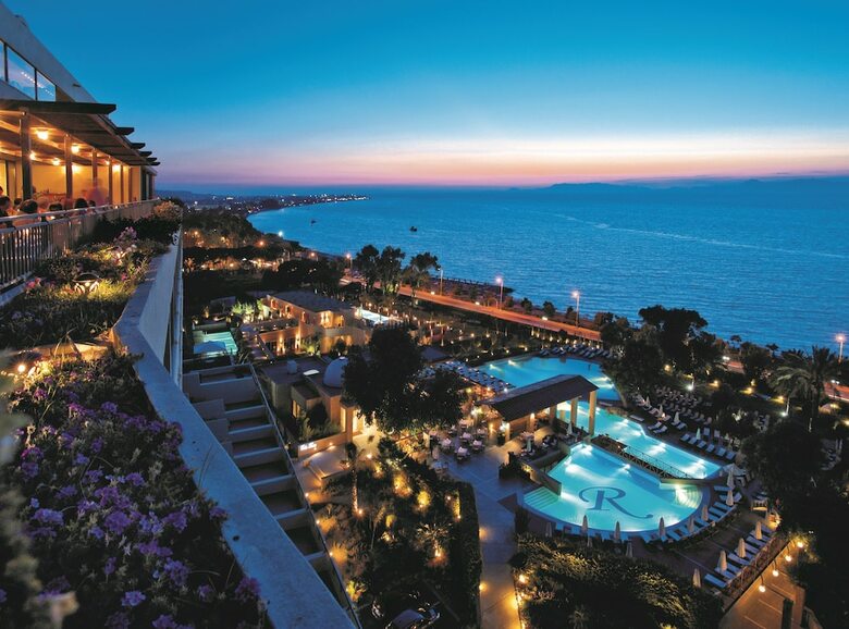Rhodes Bay Hotel & Spa