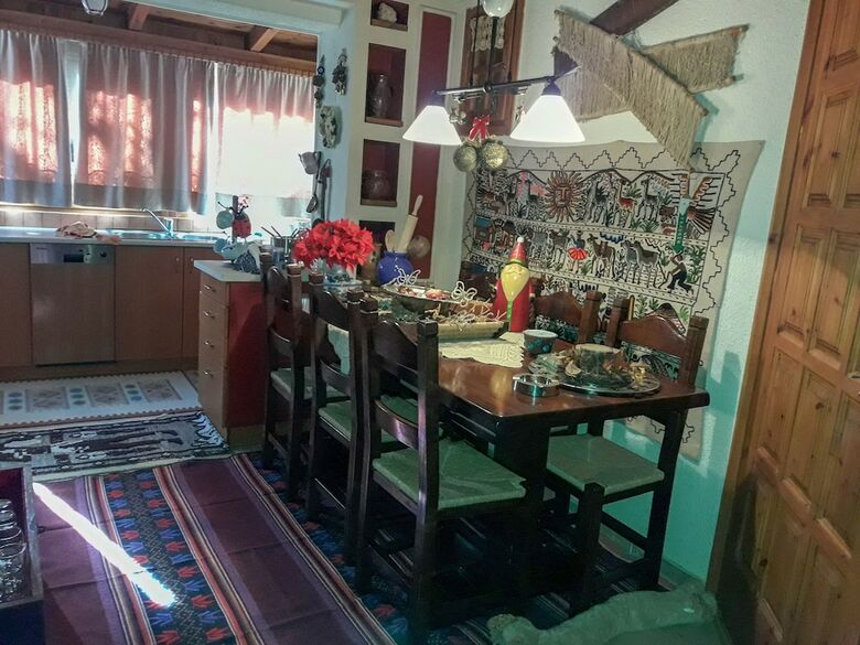 The Perfect Family Abode For Vacation In Arachova!