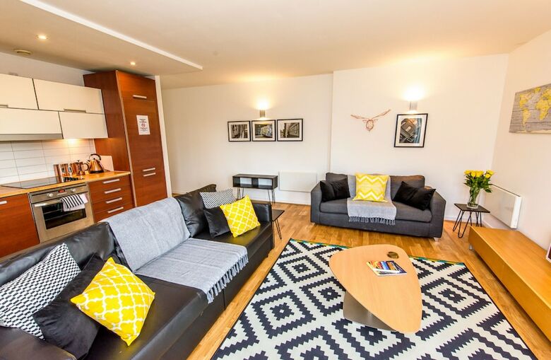 Approved Serviced Apartments Skyline Central II