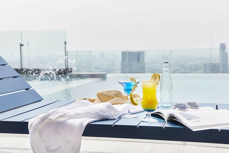 Hotel The Quarter Ari By Uhg