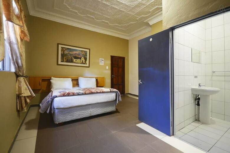 Posada Legacy Guest Lodge