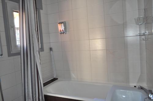 Apartaments Inter Esqu�