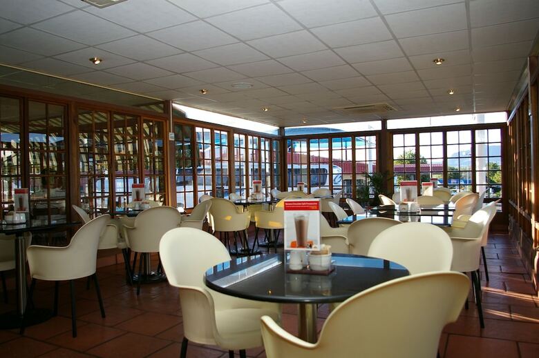Protea Hotel By Marriott Harrismith Montrose