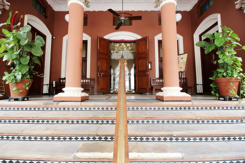 Hotel The House Of Mg