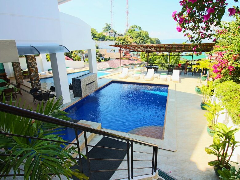 Hotel Manarra Seaview Resort