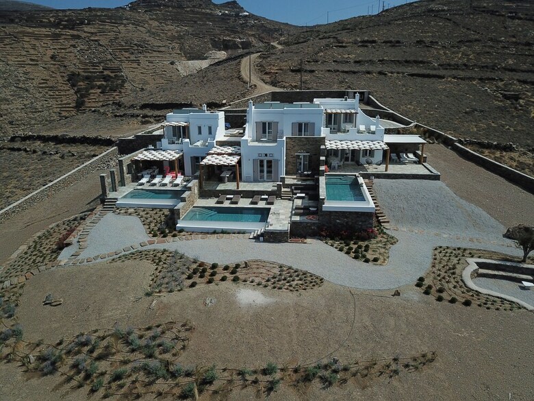 Vathi Bleu Private Villas