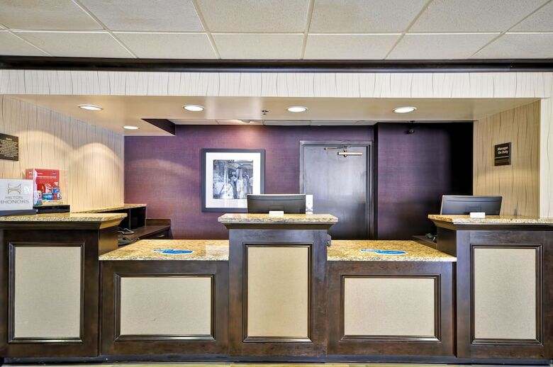 Hotel Hampton Inn Kansas City-airport