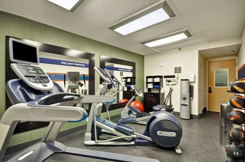 Hotel Hampton Inn Kansas City-airport