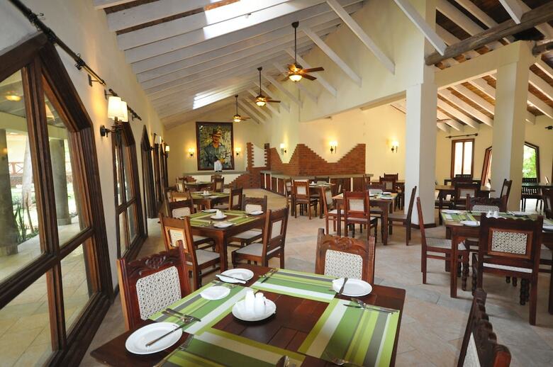 Hotel Hunters Lodge - Kiboko