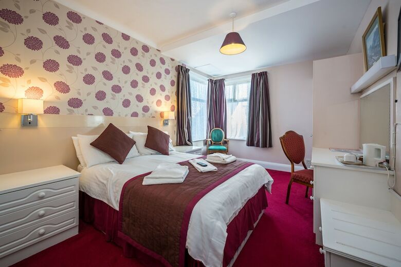 Bed & Breakfast Barrowfield Hotel
