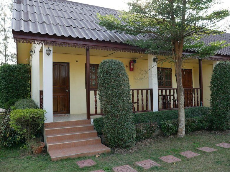 Hotel Suanluang Garden View Resort