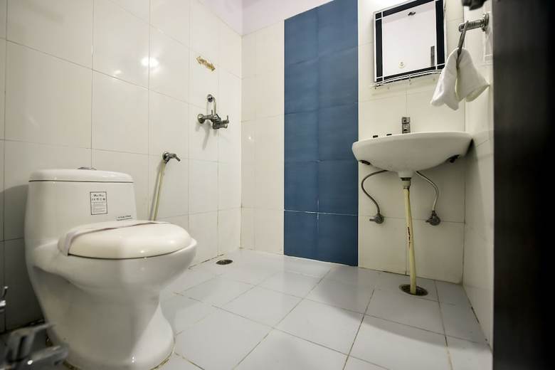 Oyo 8040 Hotel Ananta Inn