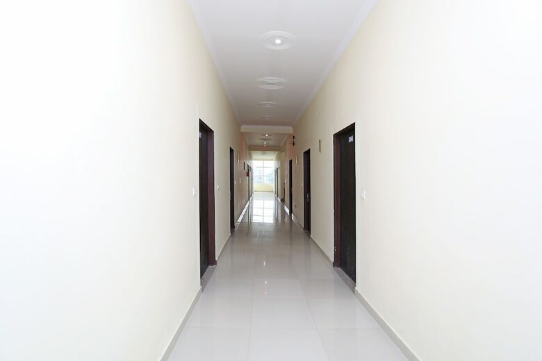 Oyo 9973 Hotel Green Valley