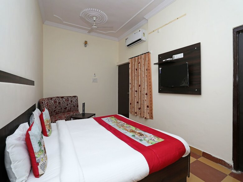 Oyo 10334 Hotel Goyal Inn