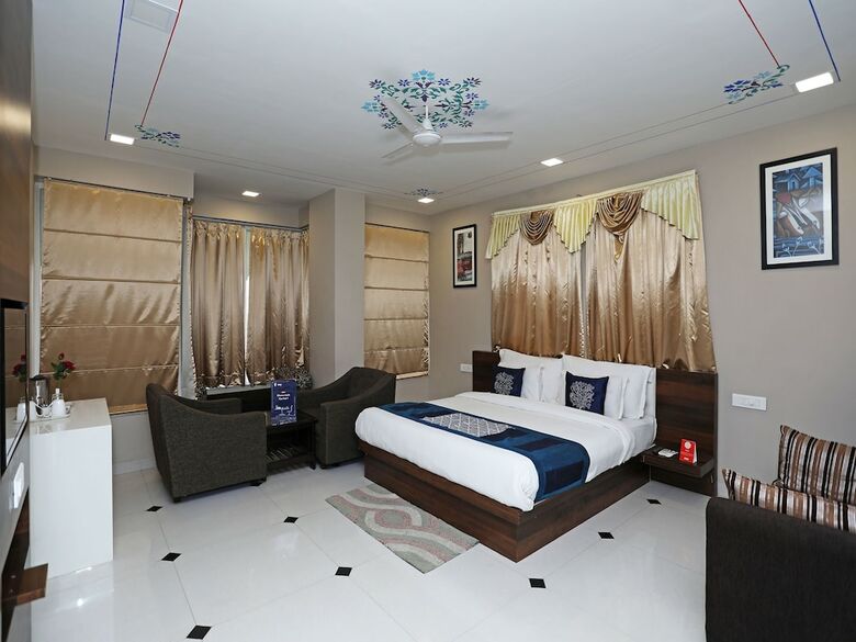 Capital O 9972 Hotel Donachie