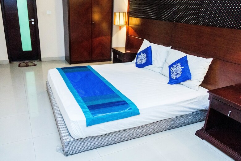Oyo 5597 Hotel Sea Pearl