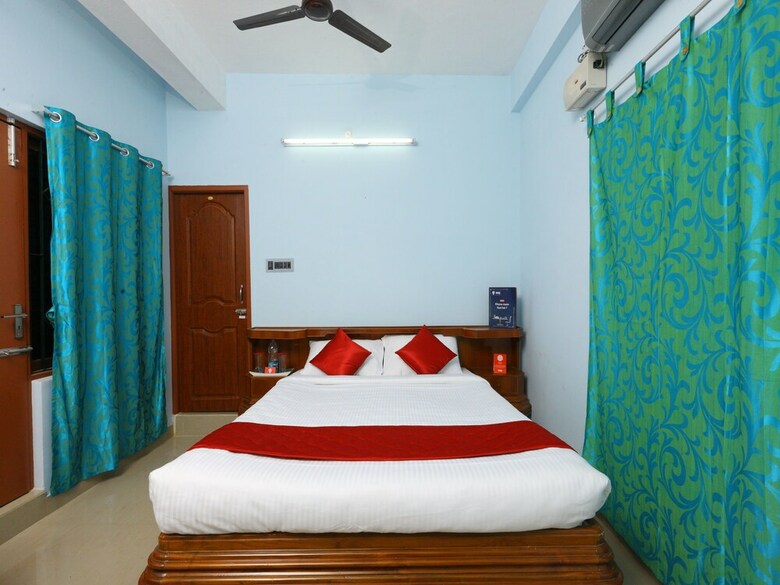 Oyo 10910 Home Green View 4bhk Paradise Beach