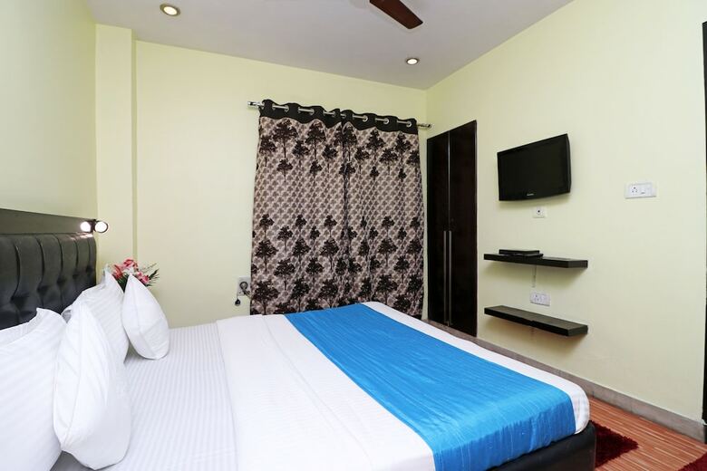 Hotel Oyo 10666 Sector 15