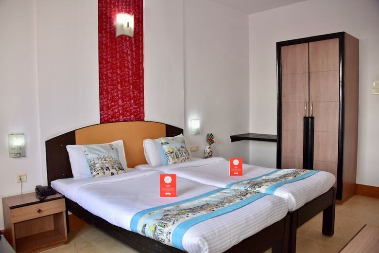 Oyo 10765 Hotel Tanish