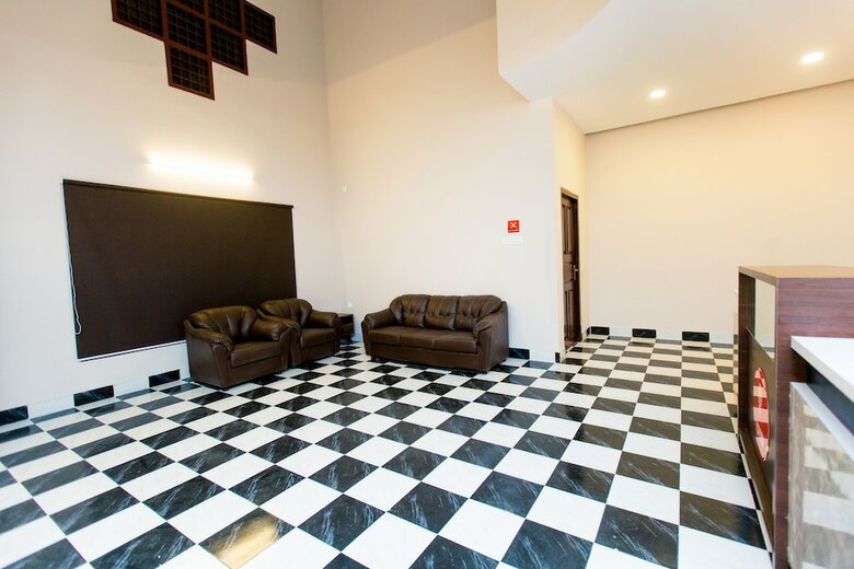 Oyo 10789 Hotel Ranga Inn