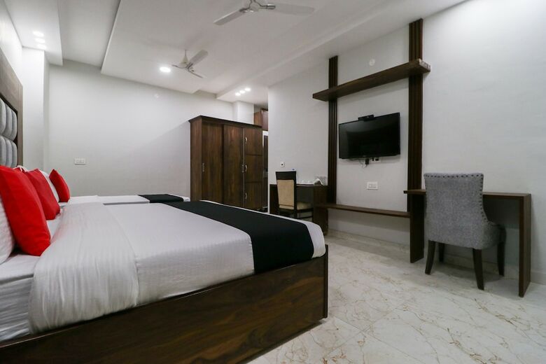 Oyo 10540 Hotel Jd Residency