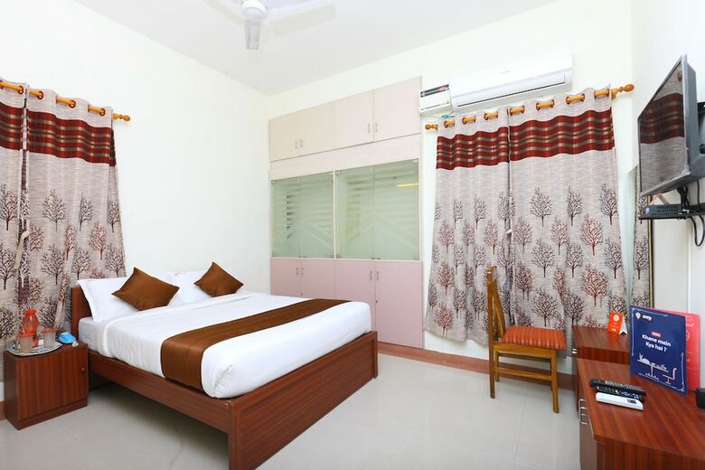 Hotel Oyo 10545 Sorgam Serviced Apartments