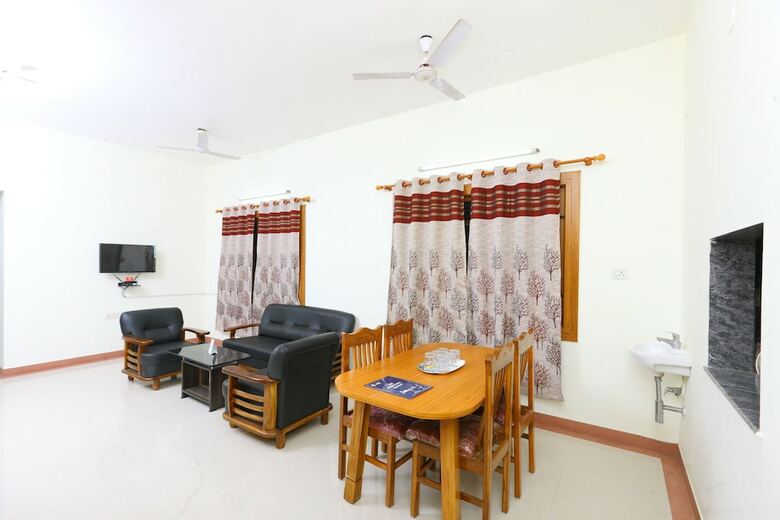 Hotel Oyo 10545 Sorgam Serviced Apartments