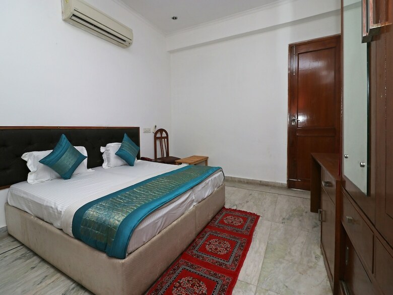 Hotel Oyo 11434 Ab Residency