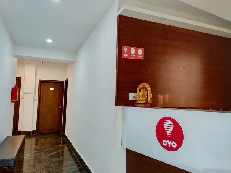 Hotel Oyo 10530 Near Forum Mall
