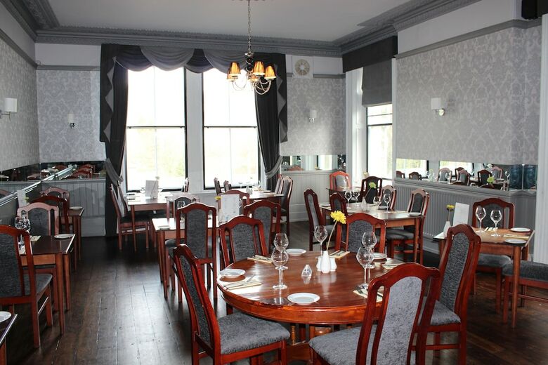 The Coquetvale Hotel