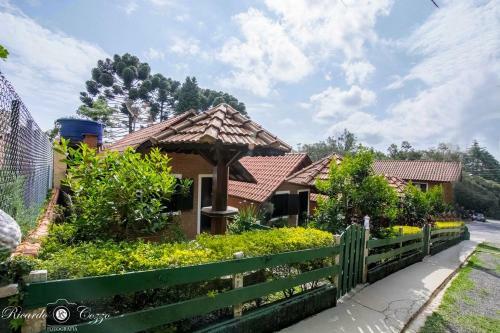 Hostal Chal� Do Parque