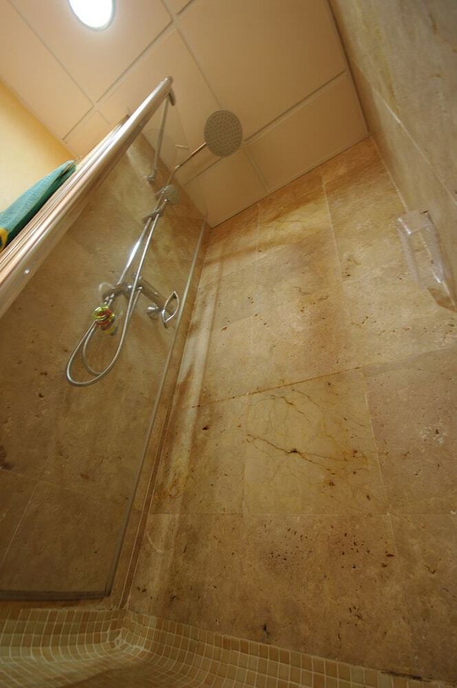 Apartamentos Livingtarifa - Bajo Con Acceso A Piscina