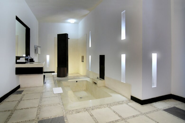 Apartamento The Seminyak Suite - Private Villa - By Astadala