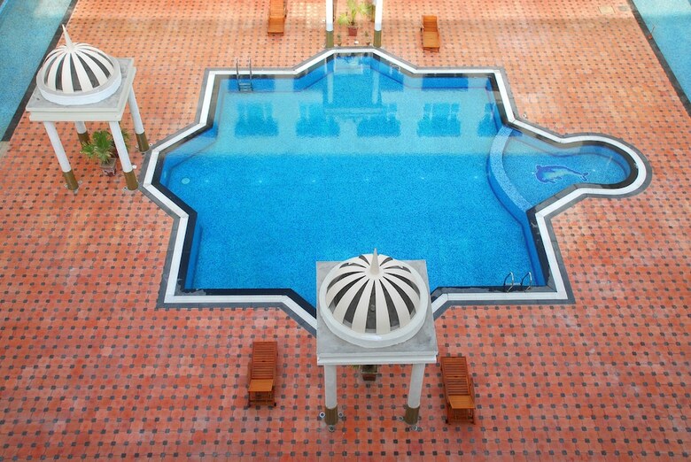 Hotel Cambay Grand