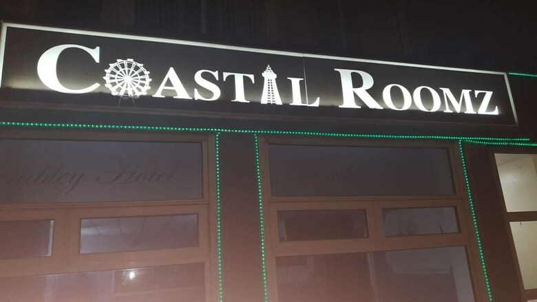 Hotel Coastal Roomz