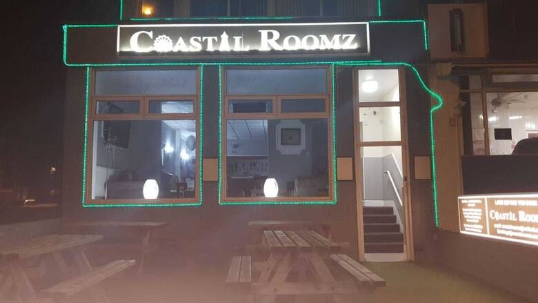 Hotel Coastal Roomz