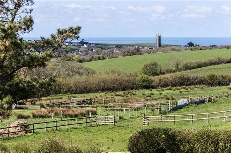 Cheristow Farm Cottages