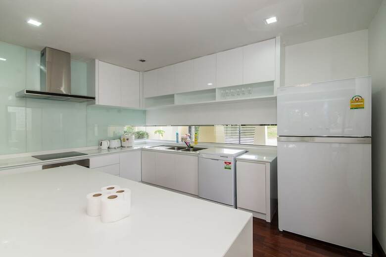 Bali Style Villa On Palm Hills Ph 202