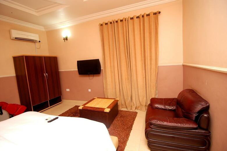 Falak Grand Hotel