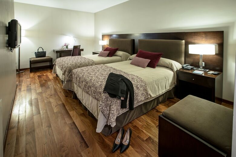 Hotel Grand Brizo Comahue