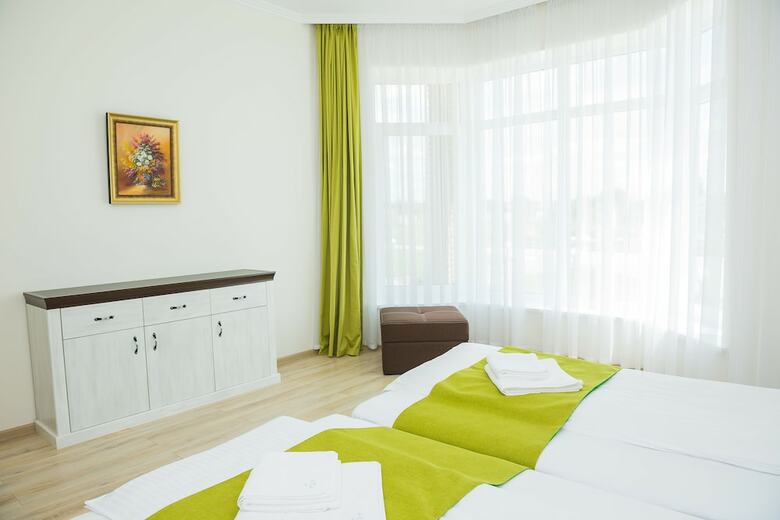 Hotel Golf Village