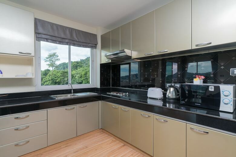 Goldstone Residency Patong , Phuket